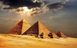 埃及金字塔高清图片1